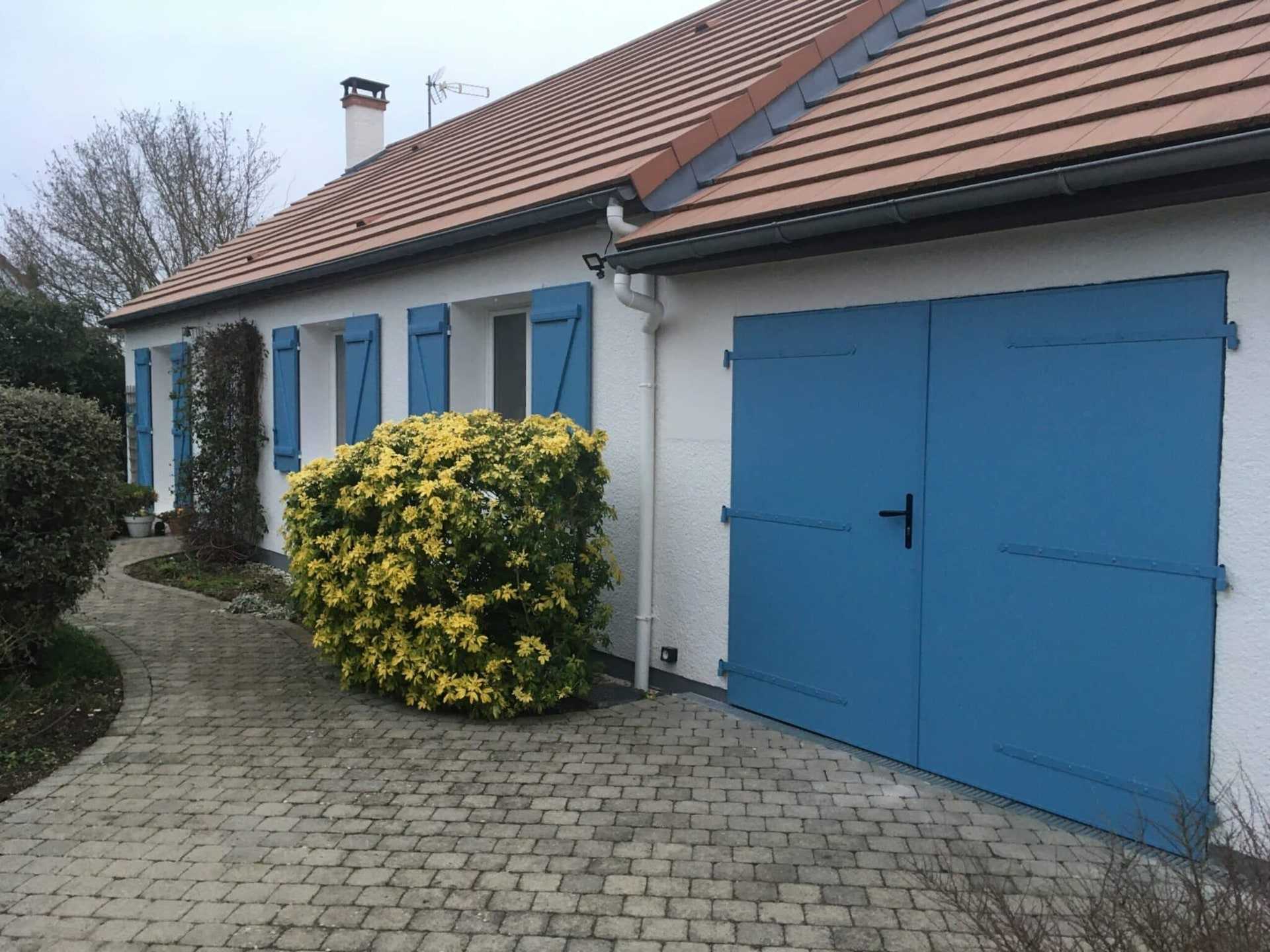 Portes de garage — réalisation 2 Hemond Fermetures