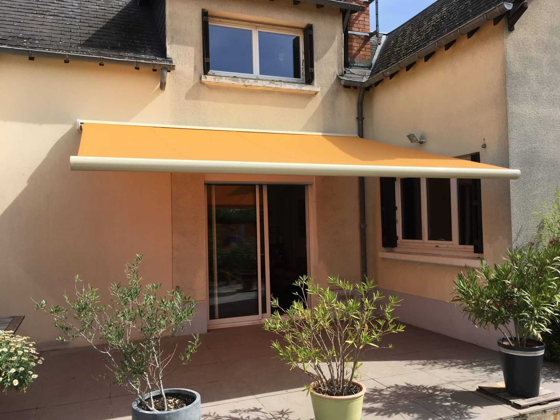 Stores coffres — réalisation 12 Hemond Fermetures