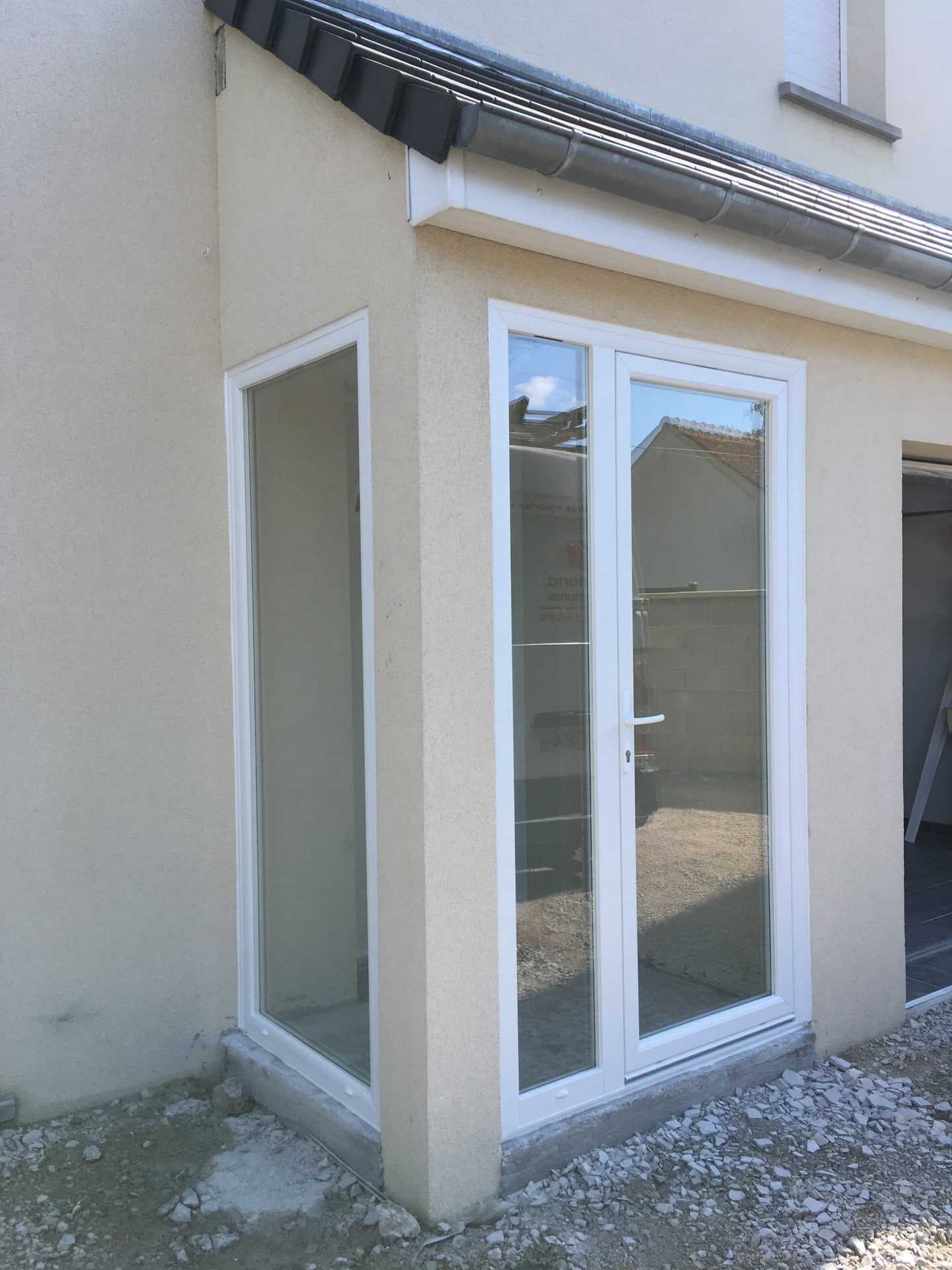 Création d’un sas d’entrée — Pose du sas